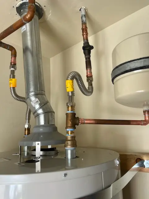Water heater installation and plumbing repair in Sweetwater Estates